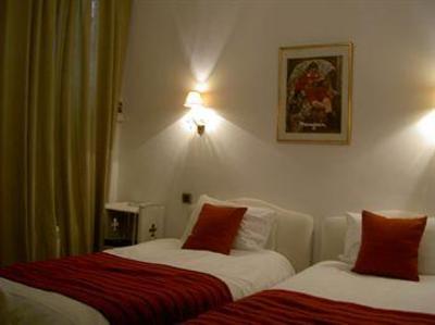 фото отеля Hotel La Residence Narbonne