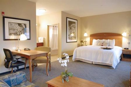 фото отеля Hampton Inn & Suites Mystic