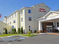 Hampton Inn & Suites Mystic
