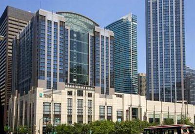 фото отеля Embassy Suites Hotel Chicago Downtown Lakefront