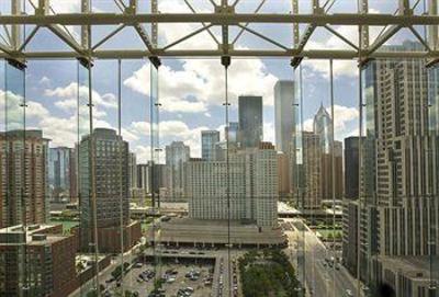 фото отеля Embassy Suites Hotel Chicago Downtown Lakefront
