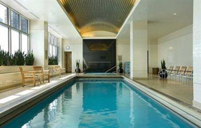 фото отеля Embassy Suites Hotel Chicago Downtown Lakefront