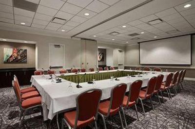 фото отеля Embassy Suites Hotel Chicago Downtown Lakefront