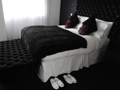 фото отеля Westport Serviced Apartments
