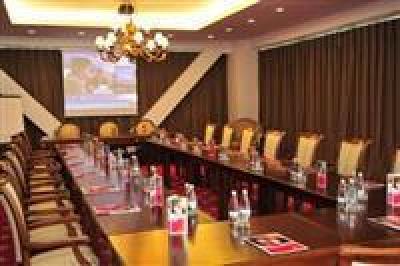 фото отеля Ramada Hotel Brasov