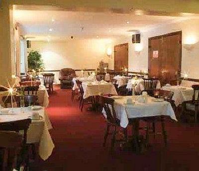 фото отеля Gatwick Belmont Hotel & Restaurant