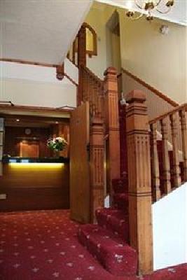 фото отеля Gatwick Belmont Hotel & Restaurant