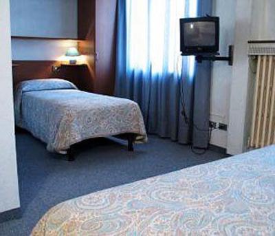 фото отеля Hotel Adriano Turin