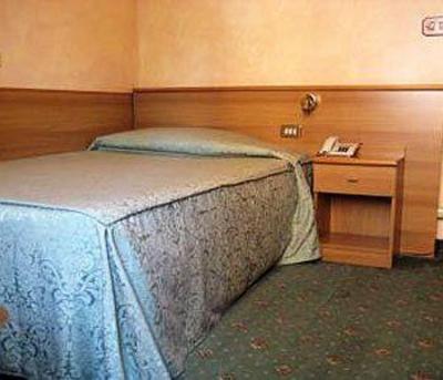 фото отеля Hotel Adriano Turin