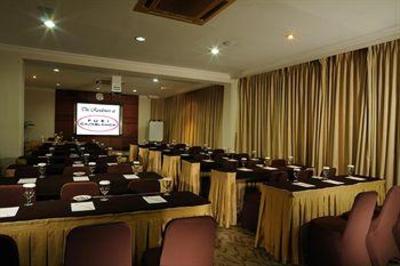 фото отеля Puri Casablanca Residence Jakarta