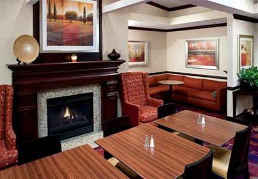 фото отеля Residence Inn Kansas City Country Club Plaza