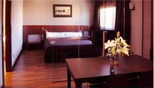 фото отеля Tach Hotel