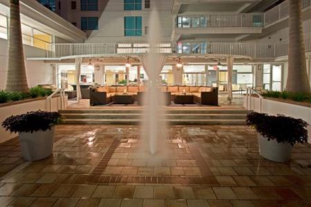 фото отеля Crowne Plaza Tampa Westshore