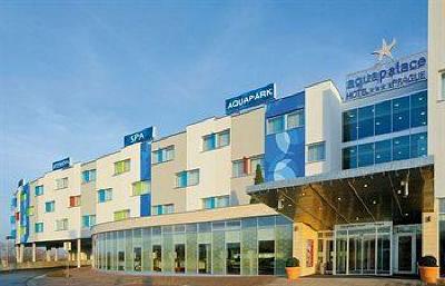 фото отеля Aquapalace Hotel Prague