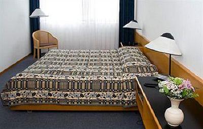 фото отеля Club Hotel Tihany