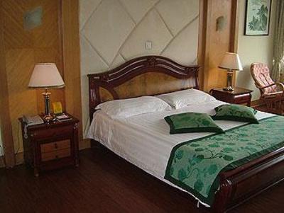 фото отеля Phoenix Lake Hotel