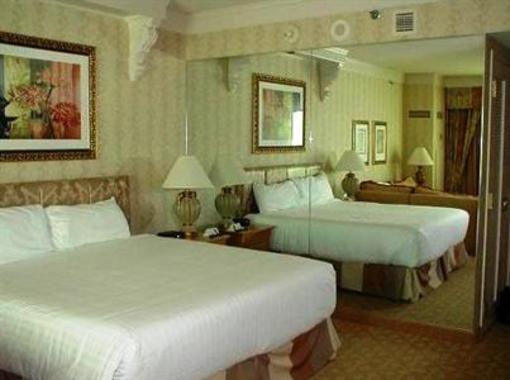 фото отеля Horseshoe Casino Luxury All-Suite Hotel