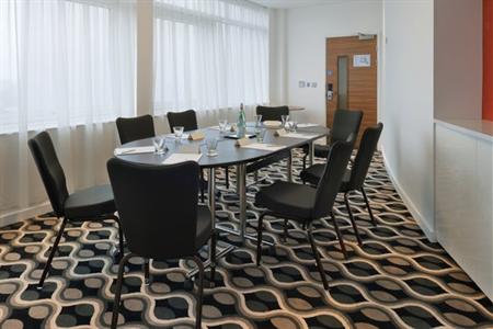 фото отеля Holiday Inn Derby Riverlights
