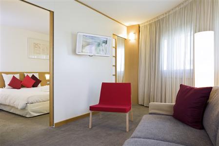 фото отеля Novotel Paris Porte d'Orleans