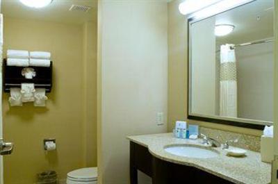 фото отеля Hampton Inn & Suites Providence Downtown