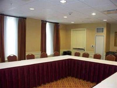 фото отеля Hampton Inn & Suites Providence Downtown