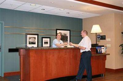 фото отеля Hampton Inn Evanston