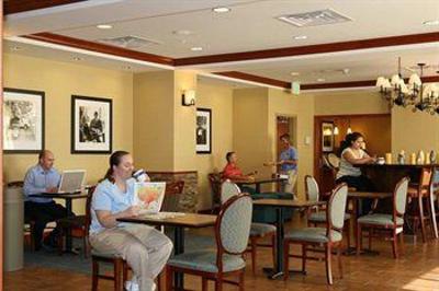 фото отеля Hampton Inn Evanston
