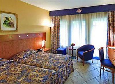 фото отеля Kairaba Beach Hotel