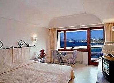 фото отеля Cala Lunga Hotel La Maddalena