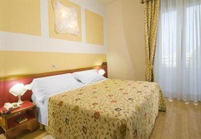 фото отеля Hotel Alexander Gabicce Mare