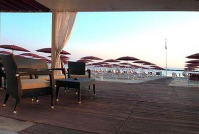 фото отеля Hotel Alexander Gabicce Mare