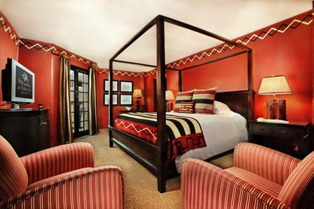 фото отеля Inn and Spa at Loretto