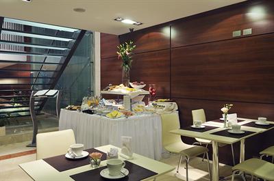 фото отеля Howard Johnson Hotel & Suites La Canada Cordoba (Argentina)
