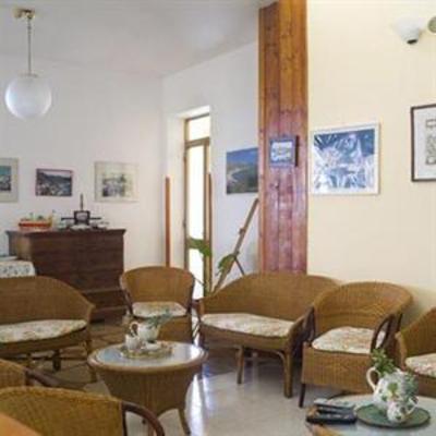 фото отеля Hotel Villa Franz Serrara Fontana