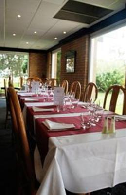 фото отеля Altia Hotel Neuville-en-Ferrain
