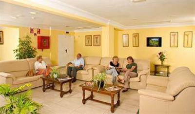 фото отеля Apartamentos La Carabela Tenerife