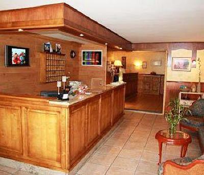 фото отеля Hostellerie De La Poste Saint-Geniez-d'Olt