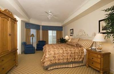 фото отеля Yacht Harbor Village at Ginn Hammock Beach