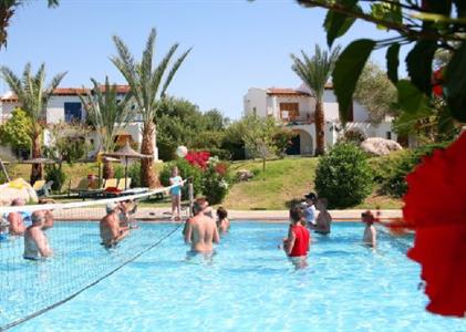 фото отеля Elia Latchi Holiday Village