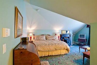 фото отеля Amethyst Inn at Regents Park