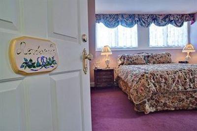 фото отеля Amethyst Inn at Regents Park