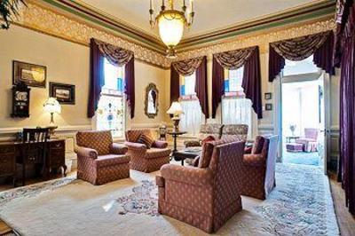 фото отеля Amethyst Inn at Regents Park