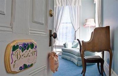 фото отеля Amethyst Inn at Regents Park
