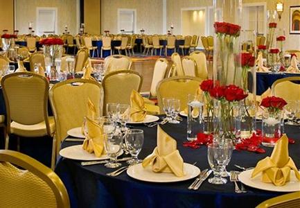 фото отеля Raleigh Marriott Crabtree Valley