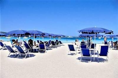 фото отеля Colonna Beach Hotel & Residence