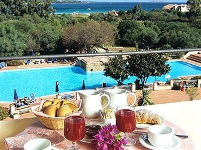 фото отеля Colonna Beach Hotel & Residence