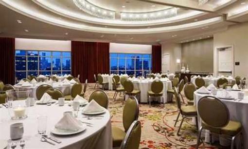 фото отеля Homewood Suites Atlanta Midtown