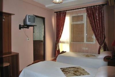 фото отеля Alpin Hotel Tirana