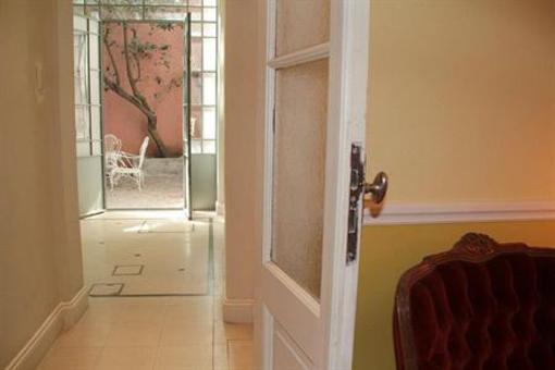 фото отеля Petit Hotel El Vitraux