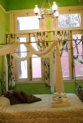 фото отеля Petit Hotel El Vitraux